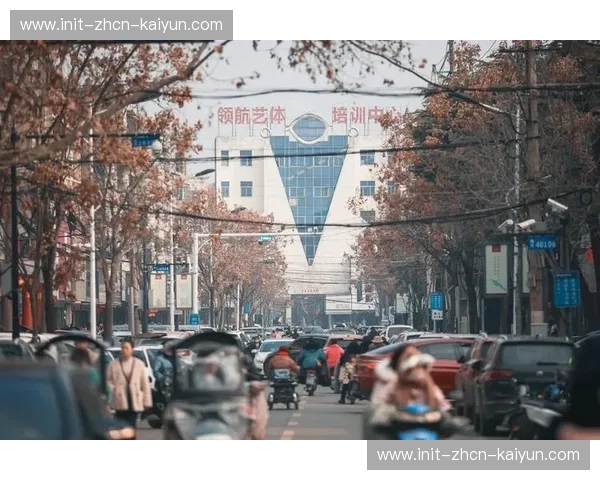 自由视角拍摄技术突破传统机位限制，赋予用户个性化观赛主导权